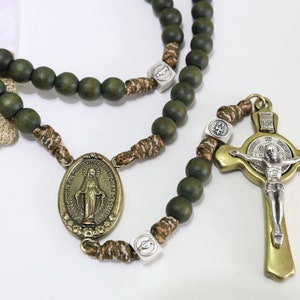 St Benedikt Militärgrün Paracord Rosenkranz: Großes Kruzifix