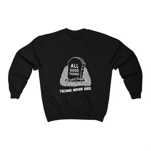 Technoblade Never Dies Hoodie Retro Style shipping From Multi 