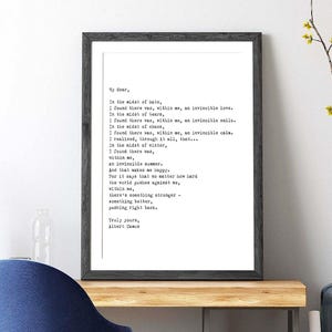Albert Camus - Impresión de letras de verano invencible, cita de resiliencia literaria, arte mural, póster de filósofo francés, máquina de escribir, estilo minimalista