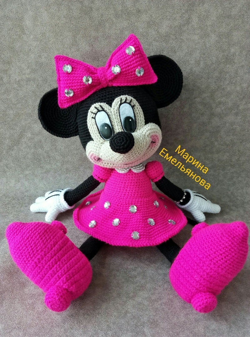Minnie Mouse Crochet Pattern