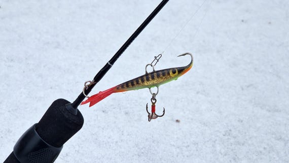 Handmade Ice Fishing Lure: 3D UV Reflective Minnow Bait - Etsy Handmade Ice Fishing Lure: 3D UV Reflective Minnow Bait - Etsy