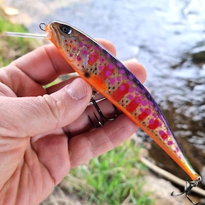 Handmade Wooden Fishing Lure 14cm – Crankbait Wobbler for Pike, Bass, Predator Fish