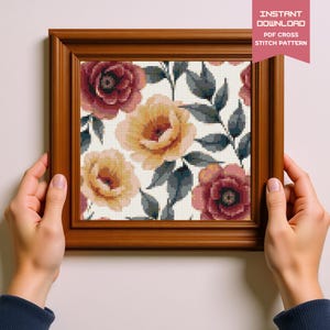Patrón de punto de cruz floral inspirado en William Morris: diseño de rosa vintage (descarga instantánea en PDF)