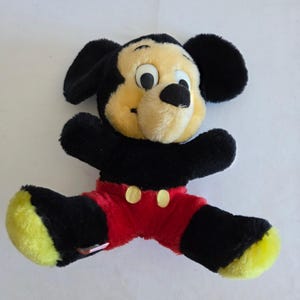 Peluche vintage de Mickey Mouse de Disney, marca R Dakin & Co., de 8 pulgadas, juguete de peluche coreano. imagen 4
