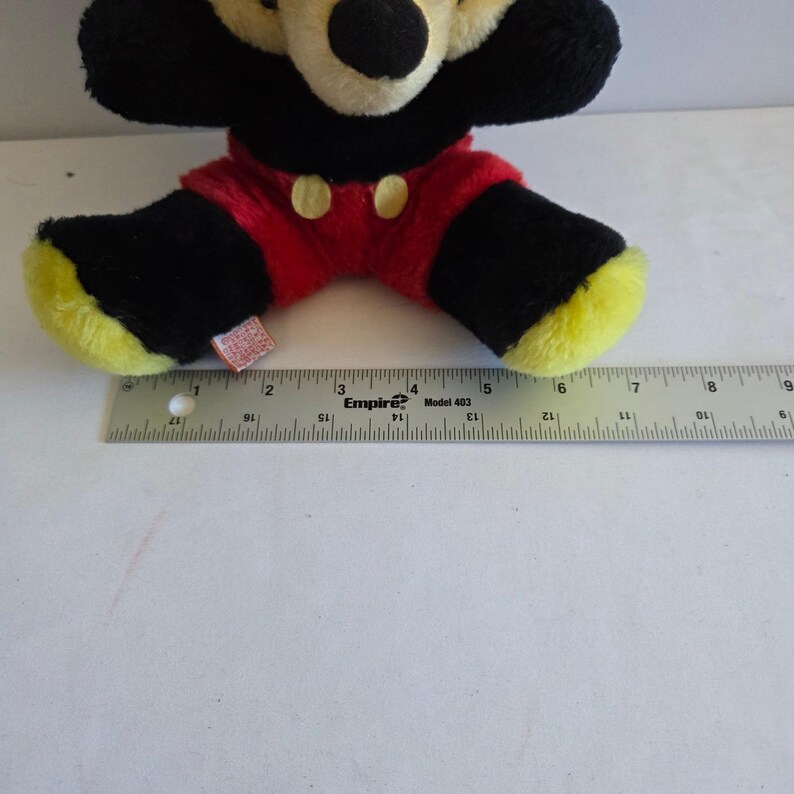 Peluche vintage de Mickey Mouse de Disney, marca R Dakin & Co., de 8 pulgadas, juguete de peluche coreano. imagen 6