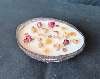 Kokoskerze mit Sojawachs. Handgefertigte und völlig ökologische Kerze.