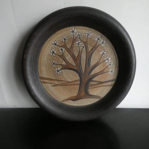 Vintage Sgrafo West-Duitse keramische wandplaat, decor lenteboom