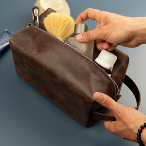 Dopp Kit, Dopp kit for men, Mens Toiletry Bag, Personalized Leather Dopp Kit, Leather Dopp Kitt, groomsmen gift, image 2