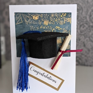Carte de chapeau de graduation 3D
