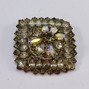 Vintage Czech Brooch