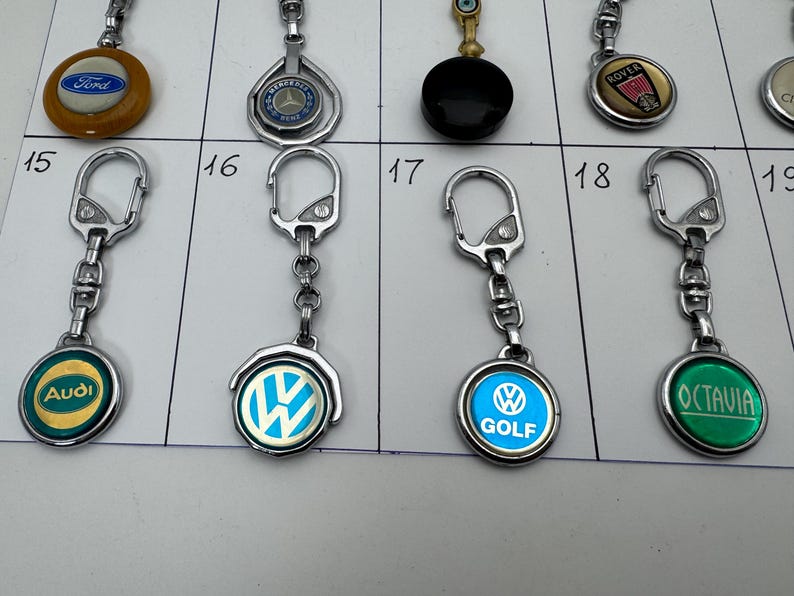 Golf R Keychain R Logo Vintage Automotive Keychain - Etsy