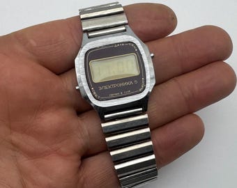 Vintage Electronics 5 Watches