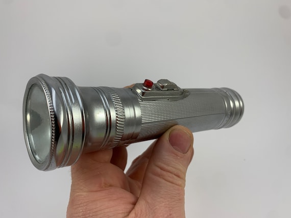 アクセサリー MOONEYES Vintage Flashlight & Holder アクセサリー MOONEYES Vintage Flashlight & Holder Vintage