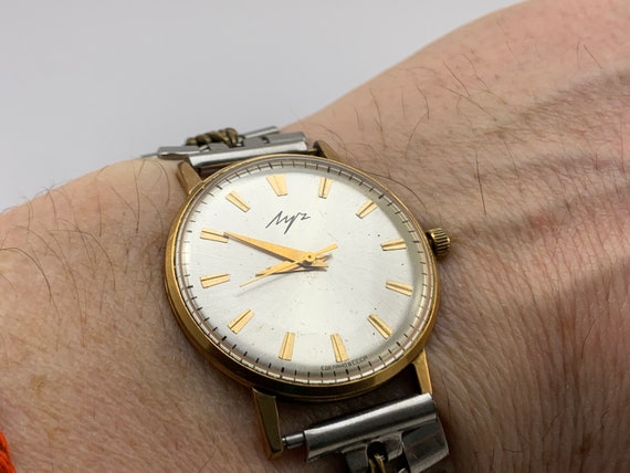 Luch USSR Wrist Watch - image 2