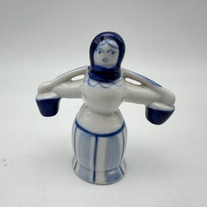Vintage Gzhel USSR Porcelain Figurine