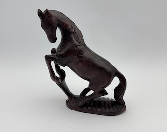 Figura de madera vintage de caballo