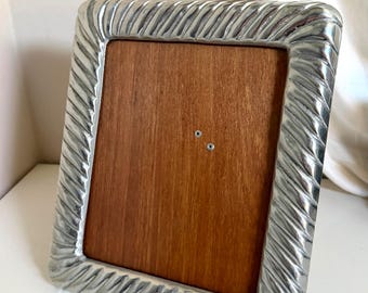 Vintage Mexican Cast Metal Picture Frame – Pewter / Aluminum – 10" x 8.5"