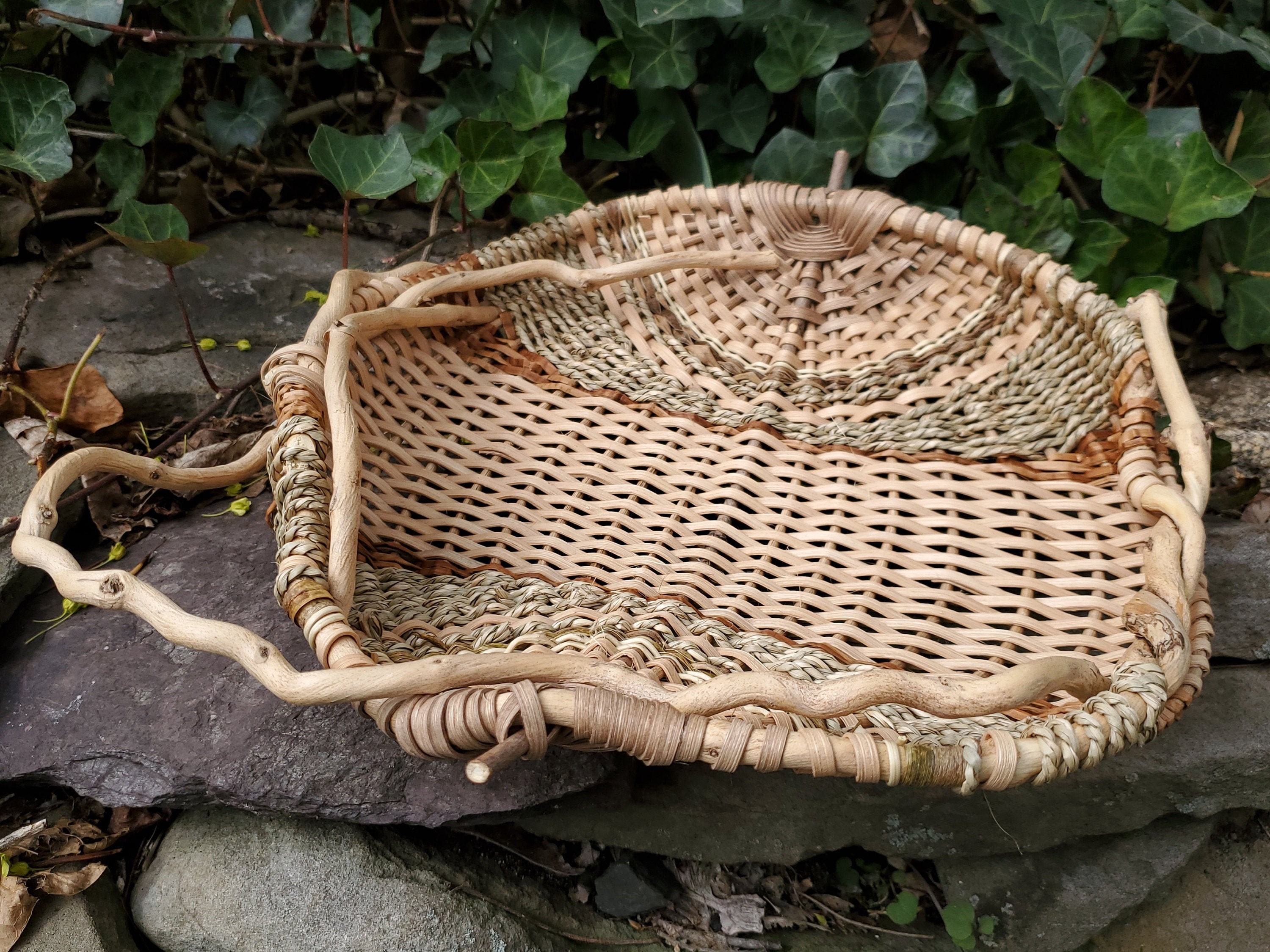 Honeysuckle Vine Shallow Bowl Ribbed Basket with seagrass Etsy