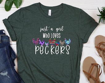 Funny Chicken Lover T-Shirt: Just A Girl Who Loves Peckers