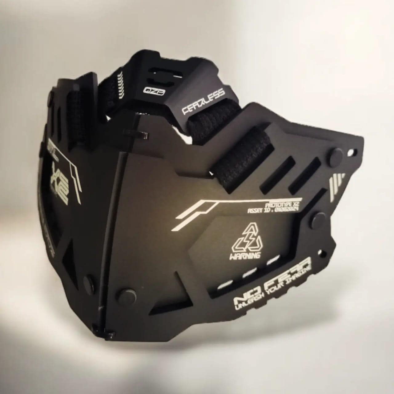 ひろ　マスク&プロテクター Cyberpunk Techwear Mask Protector X-2 - Etsy