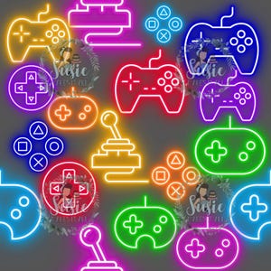 以下が含まれることがあります： グレーの背景に、ネオンカラーのビデオゲームコントローラーとジョイスティックが描かれたシームレスなパターン。コントローラーは、赤、青、緑、黄、紫など、さまざまな色があります。ジョイスティックはオレンジとイエローです。このパターンは、ゲームをテーマにしたデザインに最適です。