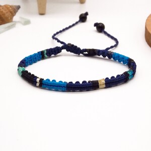 Blue surfer bracelet for boyfriend, Hippie armband for men, Blue and black thread bracelet for beach, Surf jewelry for man, One of a kind