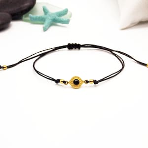 Bracelet minimaliste noir de protection des yeux mauvais, petit brassard noir et or mauvais œil, bijoux pour les yeux noirs de Grèce, bracelet pour les yeux de style minimaliste