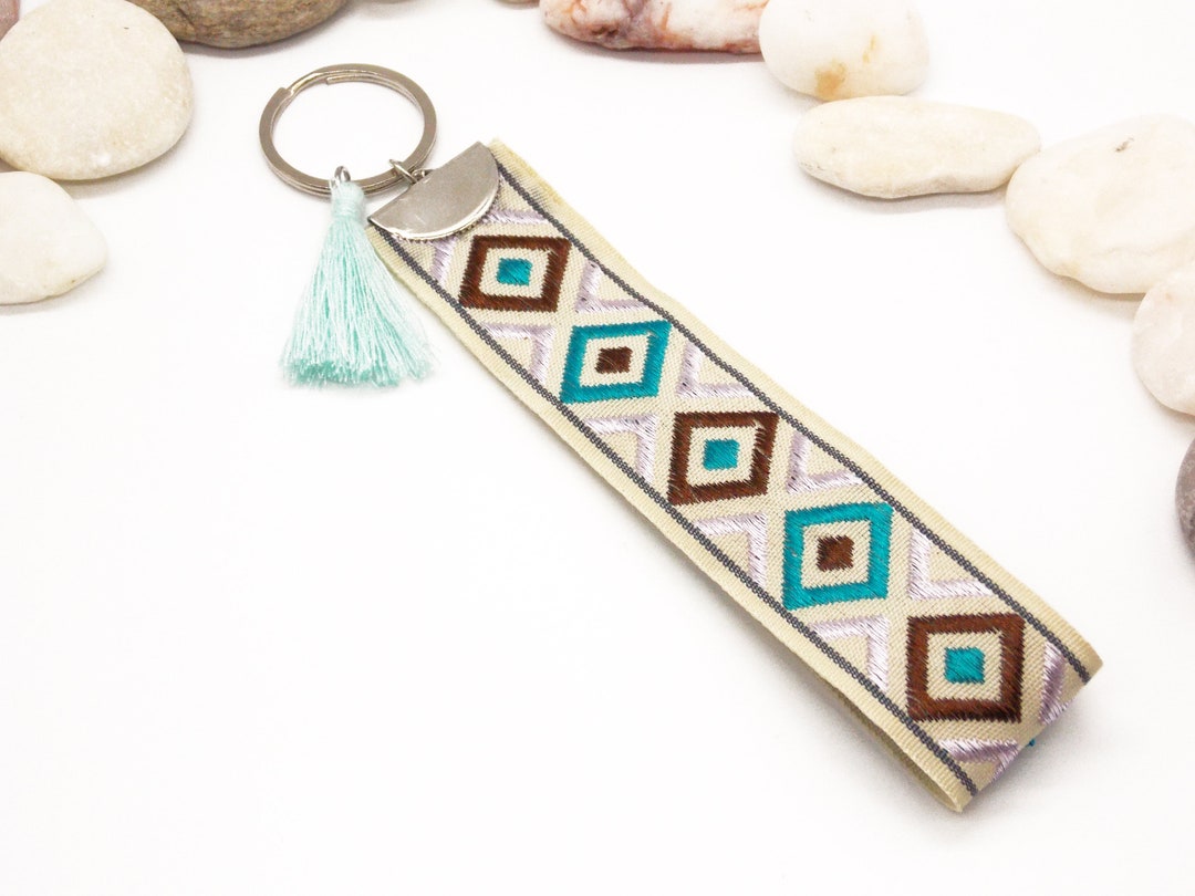 Loop Fabric Keyring, Keychain, Key Fob | Boho Keychain, Simple Hippie ...