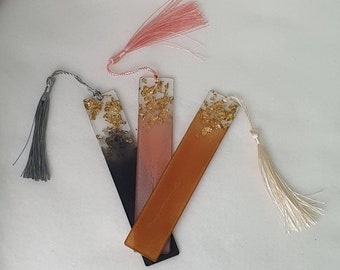 Epoxy resin bookmark with gold flakes, name or logo possible