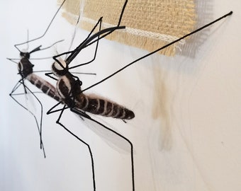 Mosquito de fieltro con aguja / Aedes aegypti / Culex pipiens/ Regalo para el amante de la naturaleza