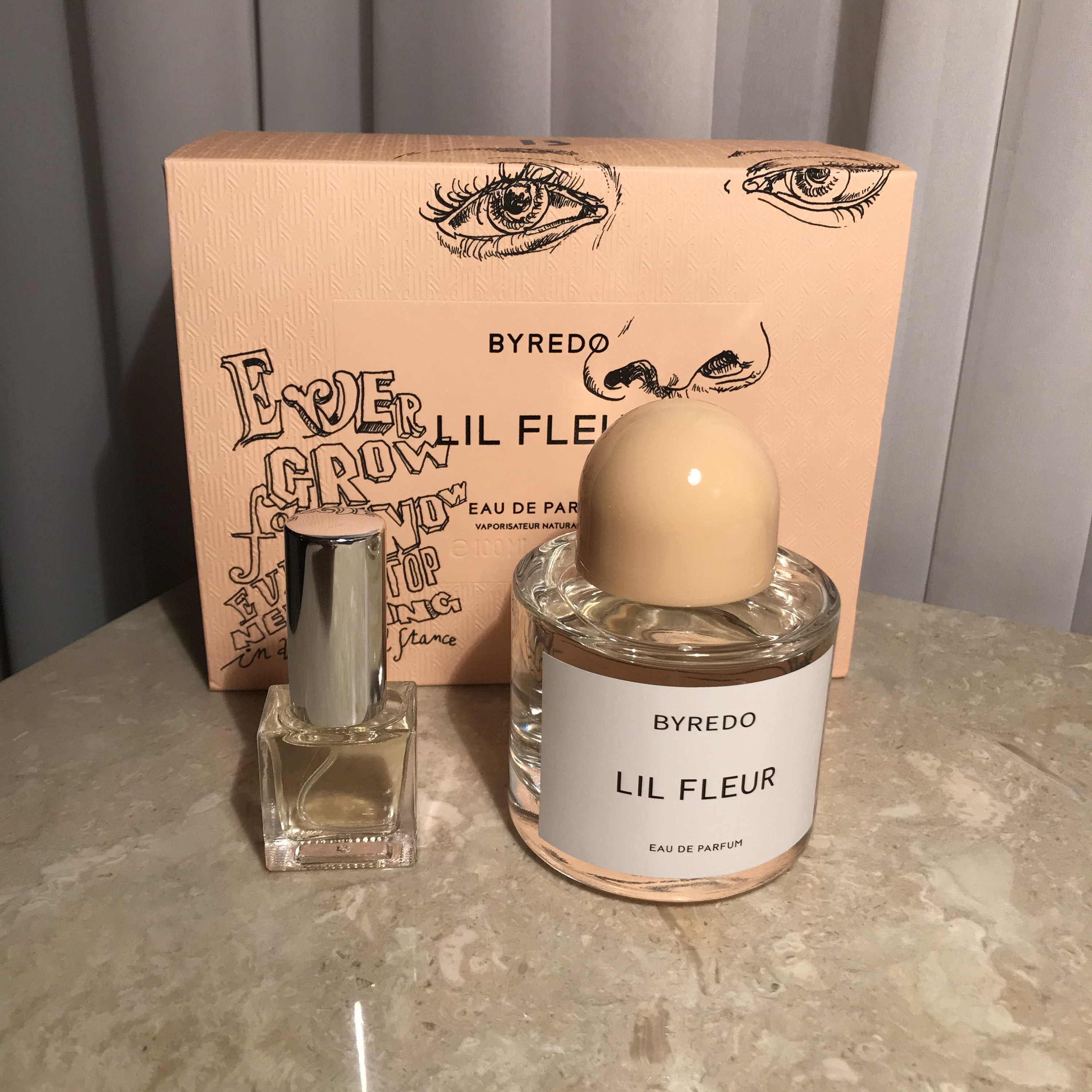 Лил флер. Парфюмированный набор Byredo Lil fleur 5х5 мл. Лил Флер Байредо красивое фото. Lil fleur.