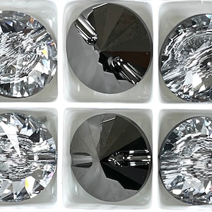 Swarovski 3015 Crystal Button 18mm Diameter with Dark Silver Foiling - Silverish look - Shiny glass buttons