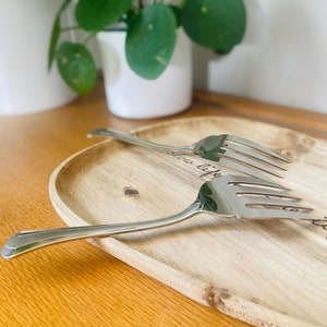 Pair of silver-plated hors d&#39;oeuvre serving forks - goldsmith&#39;s shop