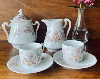 Antique porcelain breakfast - France