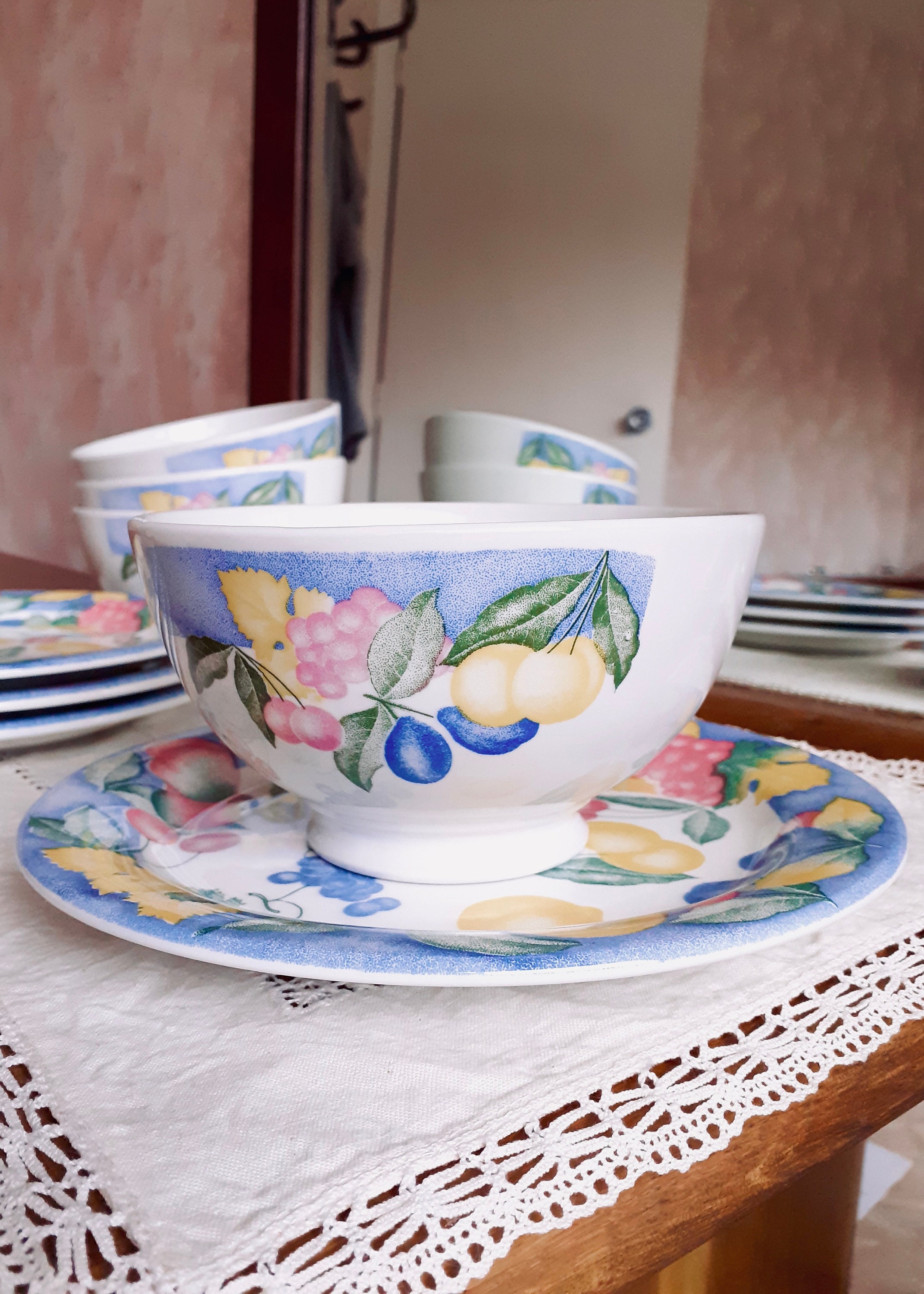 希少　Elios手描きフルーツボール　陶磁器　美品 希少 Elios手描きフルーツボール 陶磁器 美品 【公式通販】