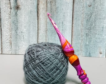 Rosewood Crochet Hooks mixed with Resin - Hand Turned Ergonomic Crochet Hooks - for Knitting Crocheting Accessories - Various Sizes