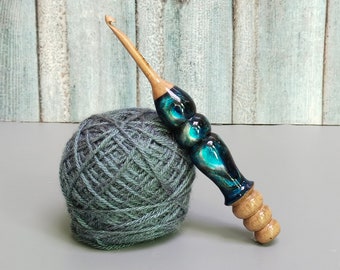 Rosewood Crochet Hooks mixed with Resin - Hand Turned Ergonomic Crochet Hooks - for Knitting Crocheting Accessories - Various Sizes