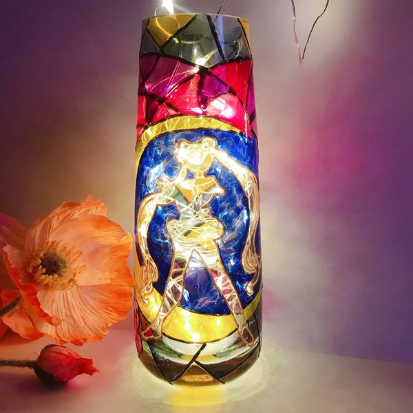 Hand painted stained glass vase, Lamp Vase, Sailor Moon, gift for anime lover, Sailor Moon Cosplay, Gift for her home decor