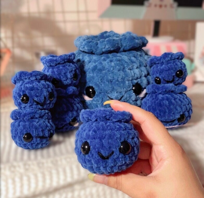 2in1 Crochet Pattern Blueberry Pillow, Amigurumi Blueberry, Blueberry Plush  Chunky Yarn Pattern, Blanket Yarn Pattern, Diy Fruit Plush 