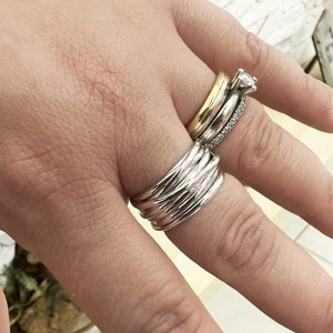 Bague fil de vie en argent 925 Initiale tressée femme homme fille fabrication artisanale hypoallergénique lumineuse précieuse nouveauté