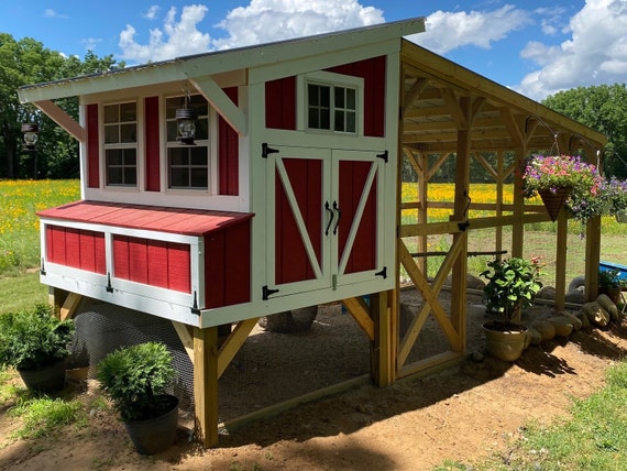 Chicken Coop & Run Plans Build Video -  Canada