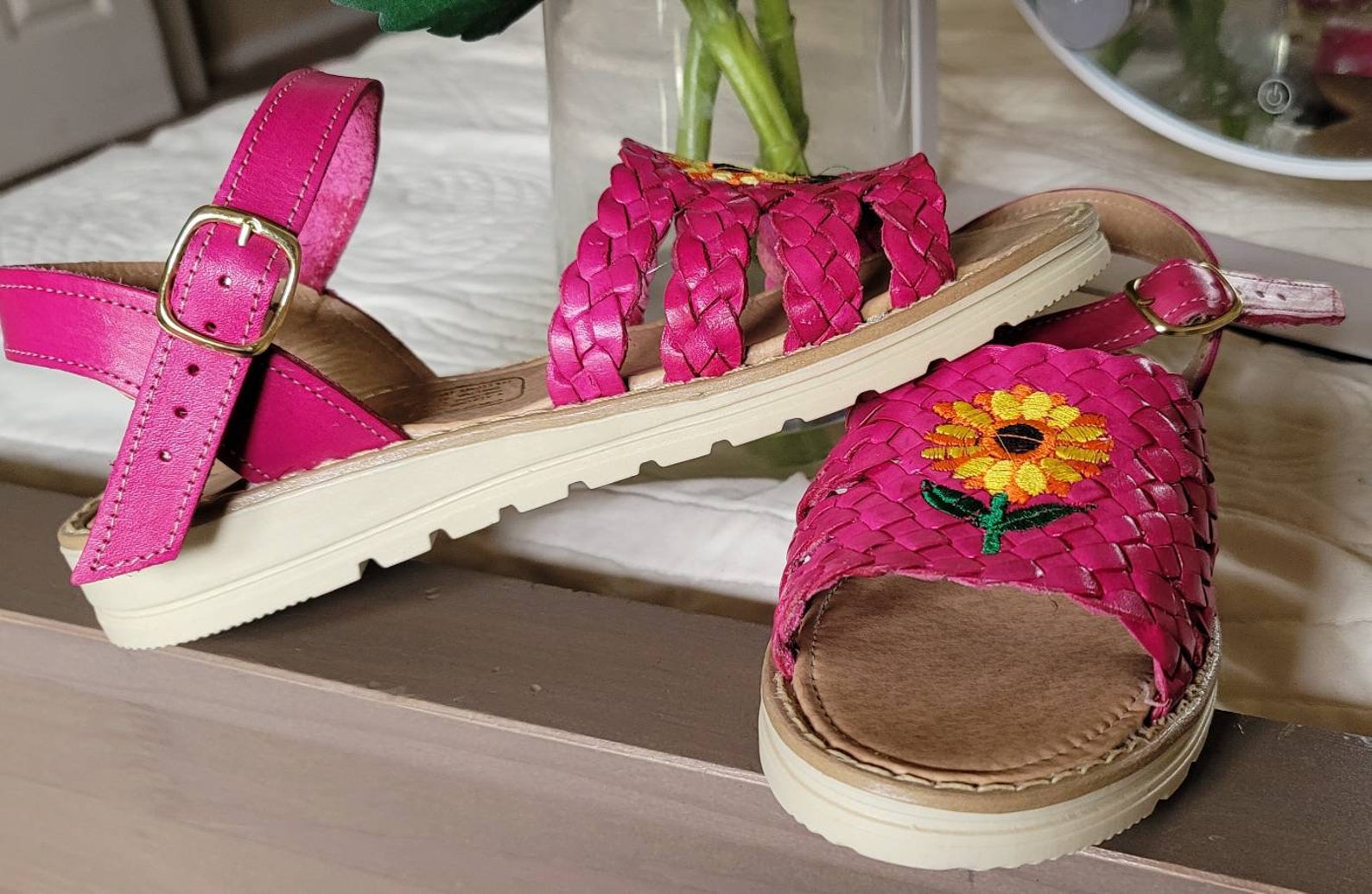 huaraches sunflower