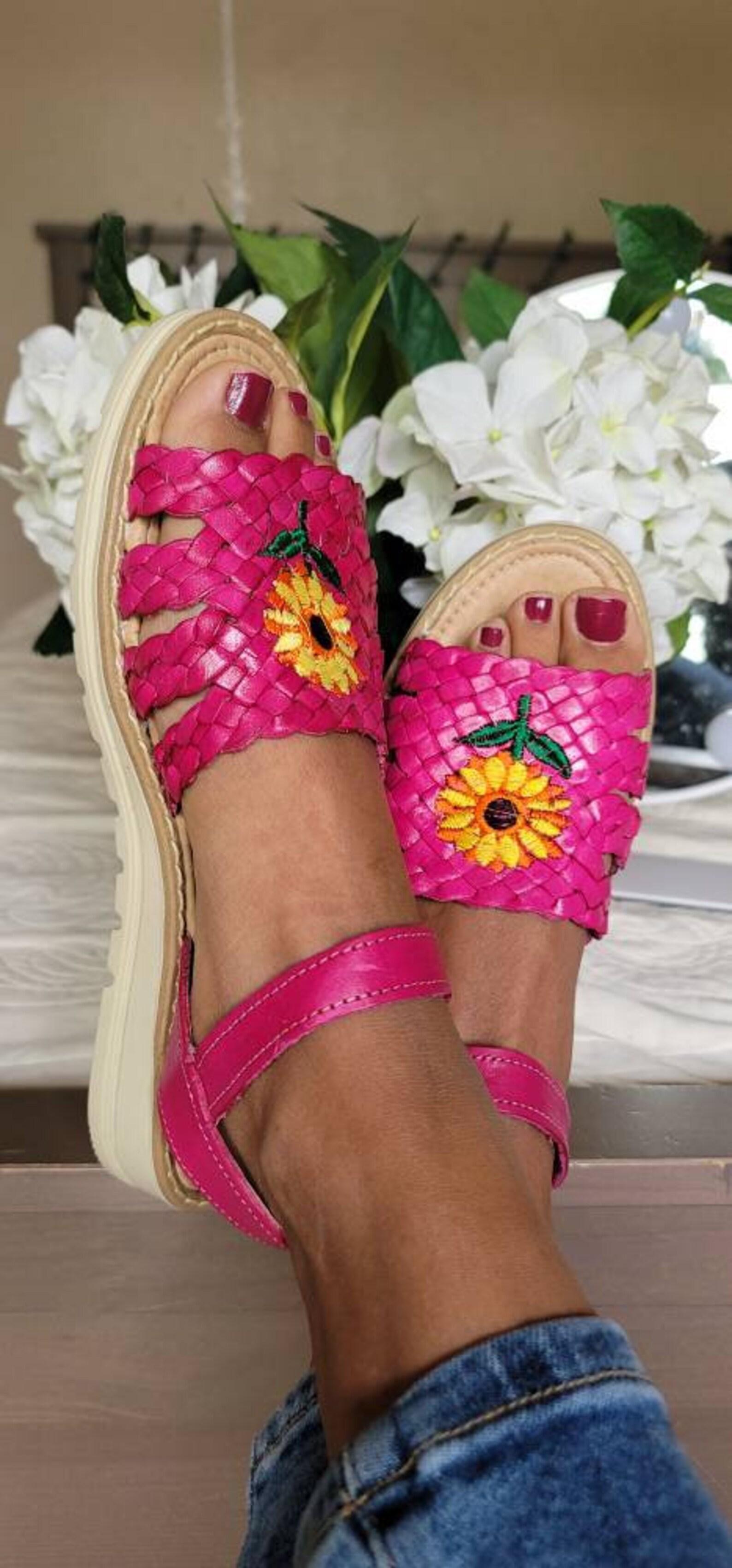 huaraches with sunflower