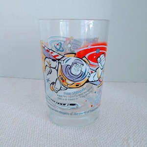 マクドナルドのウォルトディズニーグラス、エプコットタンブラー