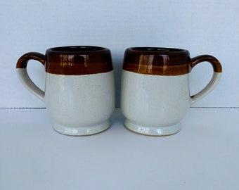 Vintage Brown And Beige Speckled Stoneware Coffee/Tea Mugs