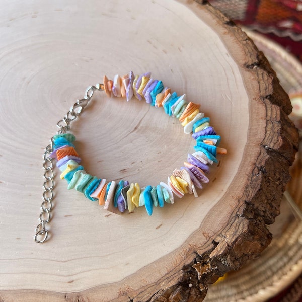 Colorful Puka Shell Bracelet, Hawaiian Jewelry Handmade, Rainbow Chip Shell Choker Bracelet From Maui, Hawaii, Sea Shell Boho Beach Vibes