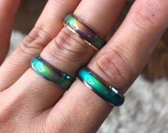 Mood Ring Band, 18kt Gold, Titanium, Color Changing Ring, Mood Reading, Rainbow Aurora, Aura, Cute Festival Jewelry, Gold, Silver