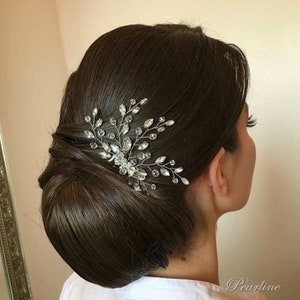 Bridal Hair Comb, Bridal comb, Bridal hair accessory, Bridal crystal comb, Elegant bridal comb, Elegant Hair Accessory, Handmade bridal comb