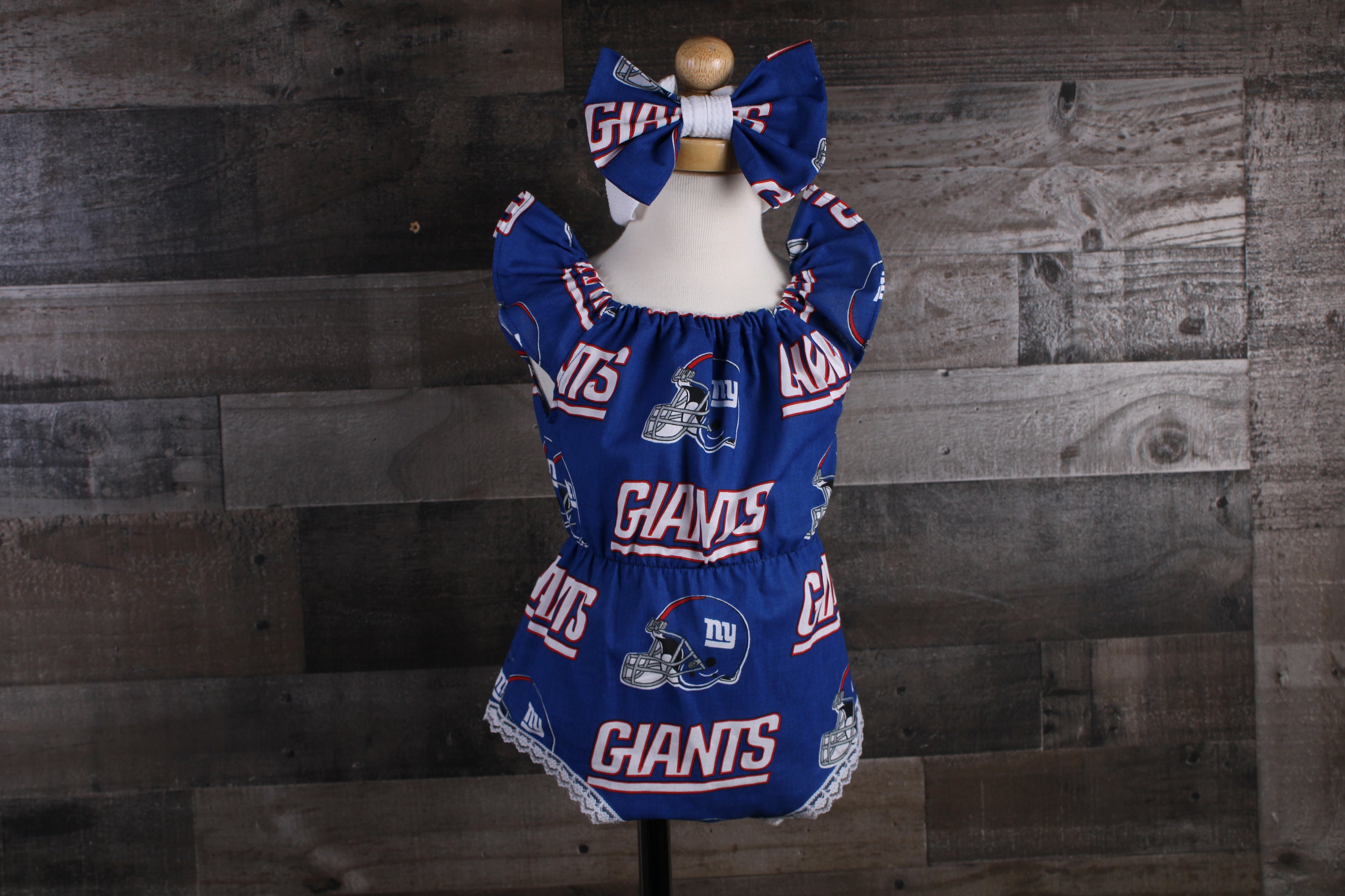 Baby girl deals giants outfit
