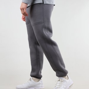Gray Warm Sweatpants With Side Pockets And Elastic Waist, Sportswear Men, Unisex Insulated Streetwear Pants, Streetwear Men&#39;s Pants